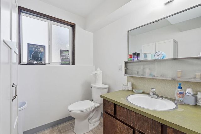 12317 E Skyview Ave, Spokane, WA 99216