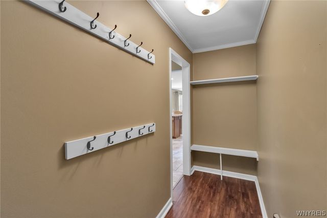 3604 Kelsey Lane, Wheatfield, NY 14120