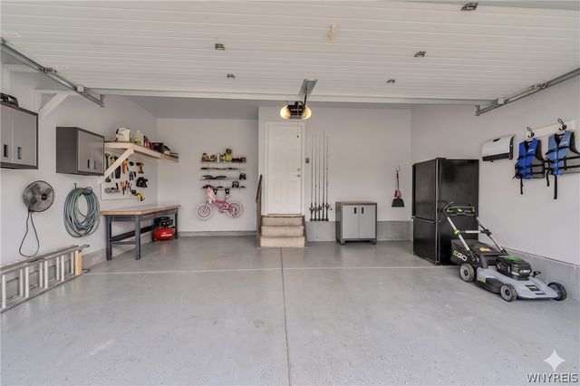 3604 Kelsey Lane, Wheatfield, NY 14120