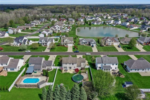 3604 Kelsey Lane, Wheatfield, NY 14120