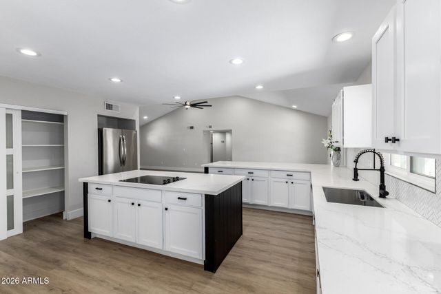 1537 E DAVA Drive, Tempe, AZ 85283