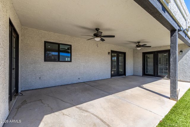 1537 E DAVA Drive, Tempe, AZ 85283