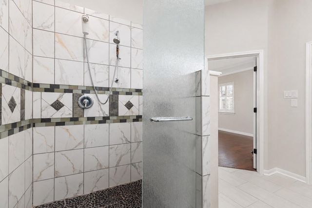 7330 Fall Creek Bend, Humble, TX 77396