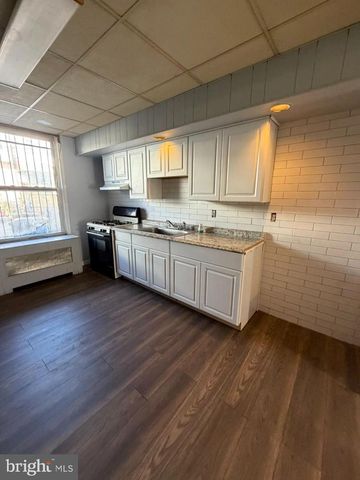 2032 CLIFTWOOD AVE, Baltimore, MD 21213