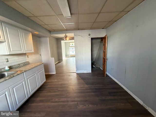 2032 CLIFTWOOD AVE, Baltimore, MD 21213