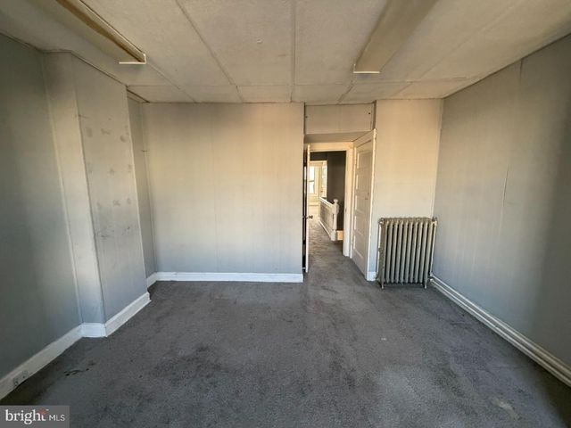 2032 CLIFTWOOD AVE, Baltimore, MD 21213