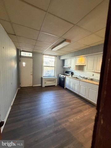 2032 CLIFTWOOD AVE, Baltimore, MD 21213