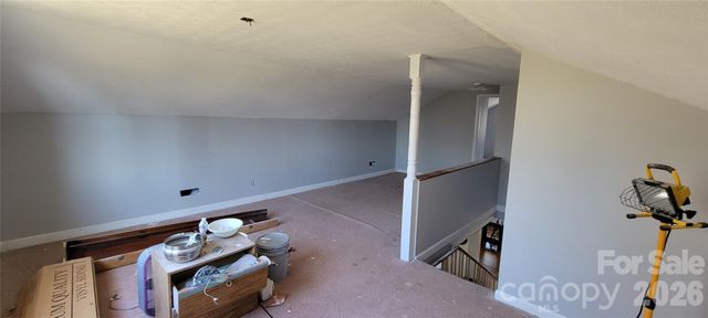 2601 Country Acres Place, Hudson, NC 28638