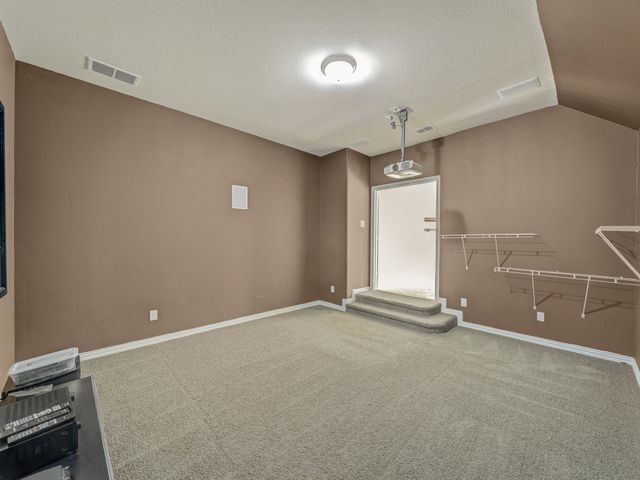 419 Aylesbury Drive, Roanoke, TX 76262
