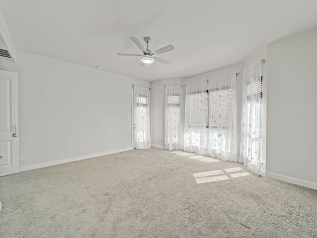 419 Aylesbury Drive, Roanoke, TX 76262