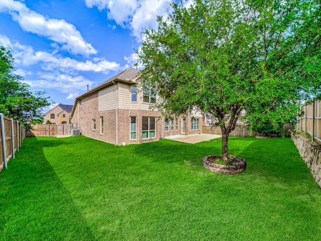 419 Aylesbury Drive, Roanoke, TX 76262