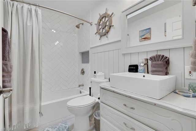 10271 Carolina ST, Bonita Springs, FL 34135