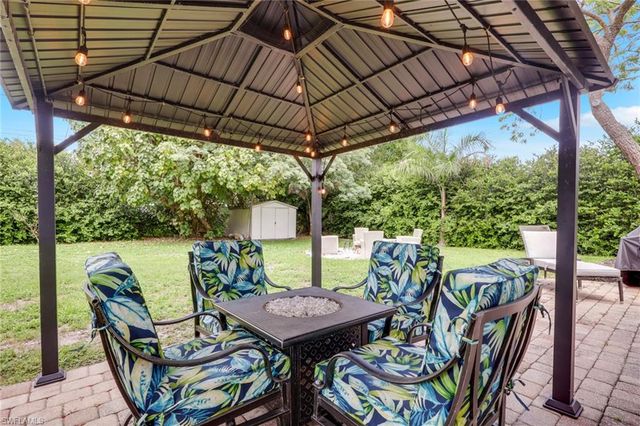 10271 Carolina ST, Bonita Springs, FL 34135
