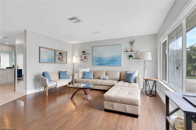 10271 Carolina ST, Bonita Springs, FL 34135