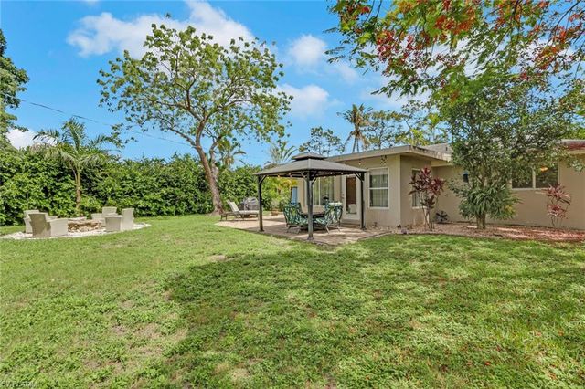 10271 Carolina ST, Bonita Springs, FL 34135