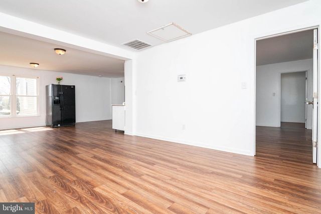 235 W 10 ST, Laurel, DE 19956