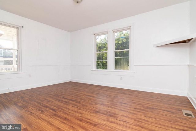 235 W 10 ST, Laurel, DE 19956
