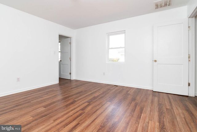 235 W 10 ST, Laurel, DE 19956