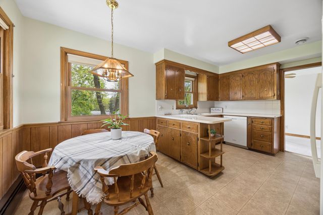 8108 Mount Curve Boulevard, Brooklyn Park, MN 55445