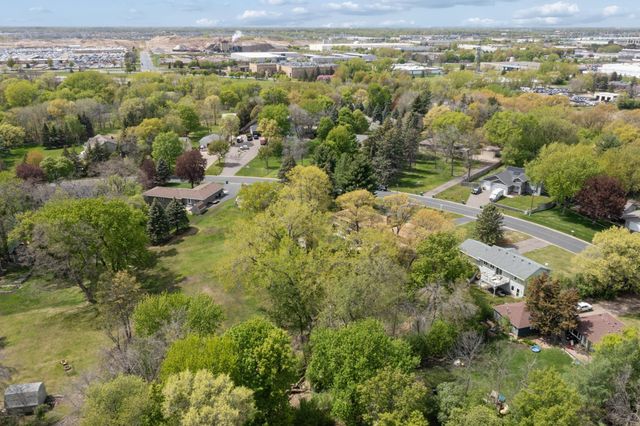 8108 Mount Curve Boulevard, Brooklyn Park, MN 55445