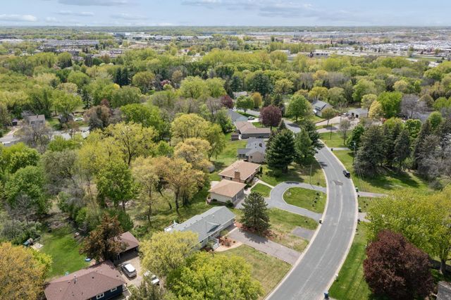 8108 Mount Curve Boulevard, Brooklyn Park, MN 55445