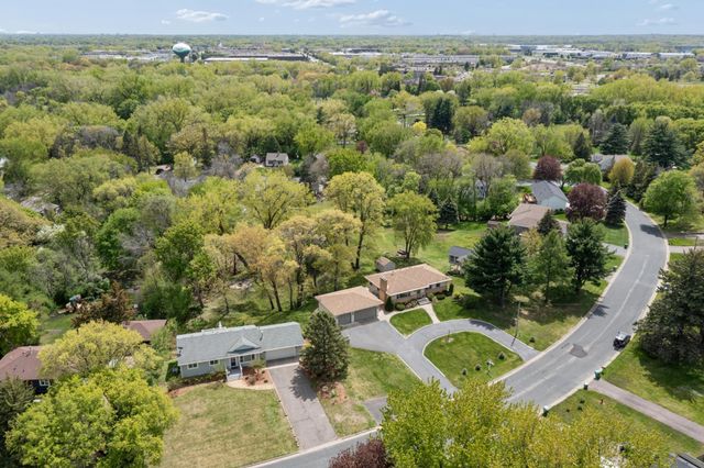 8108 Mount Curve Boulevard, Brooklyn Park, MN 55445