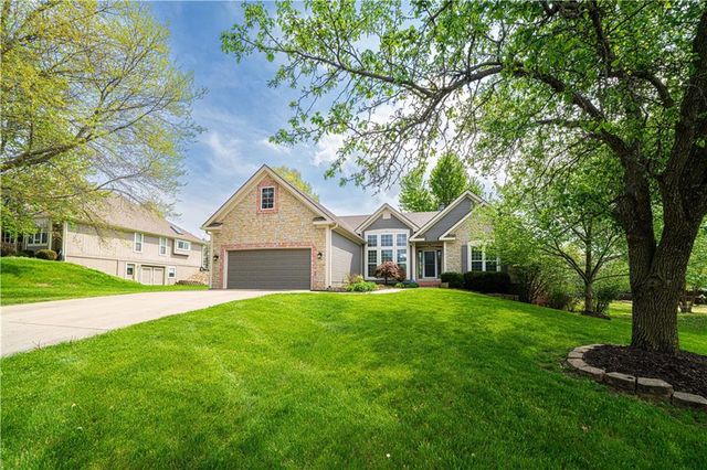 9 Timber Creek Circle, Platte City, MO 64079