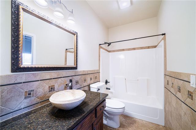 9 Timber Creek Circle, Platte City, MO 64079
