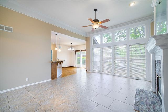 9 Timber Creek Circle, Platte City, MO 64079