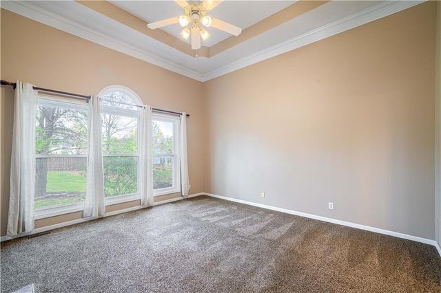 9 Timber Creek Circle, Platte City, MO 64079