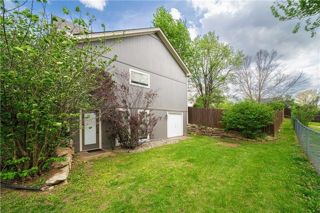 9 Timber Creek Circle, Platte City, MO 64079
