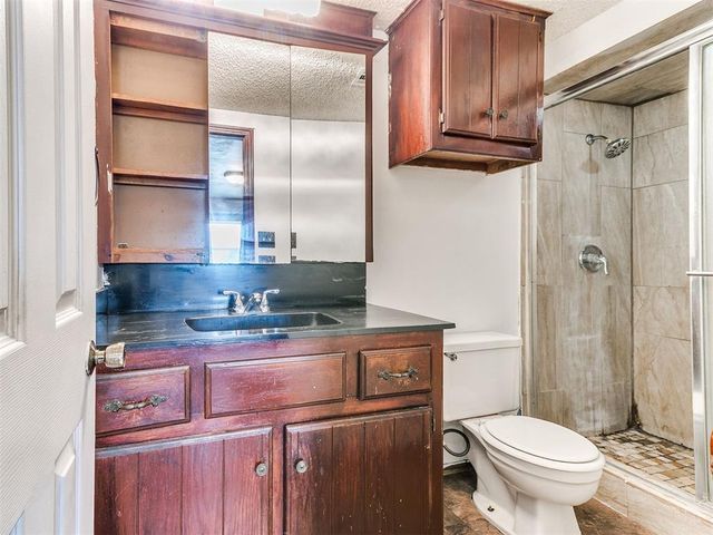 8608 NW 86th Street, Oklahoma City, OK 73132