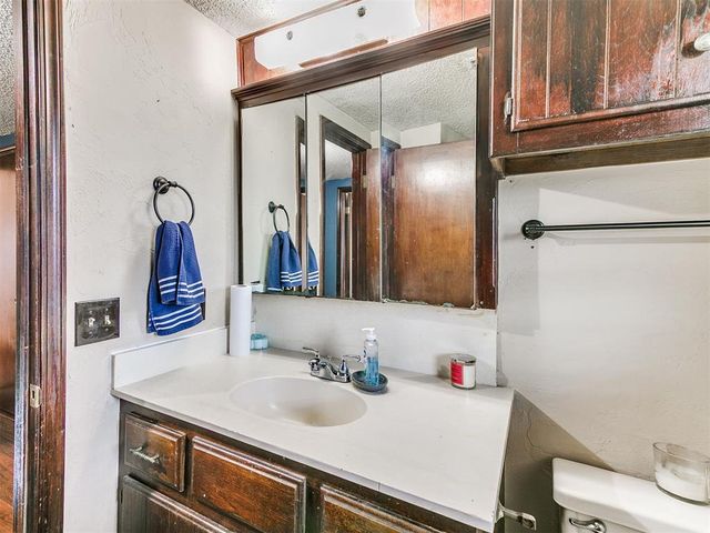 8608 NW 86th Street, Oklahoma City, OK 73132