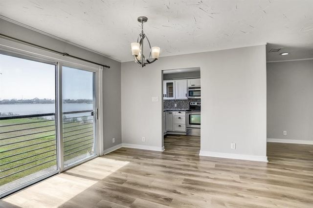 709 Gale Street 14, Seabrook, TX 77586