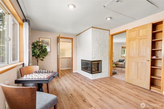 19513 Meridian Avenue N, Shoreline, WA 98133