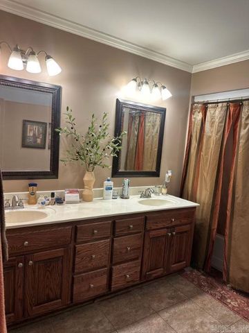 630 N Main Street, Monticello, AR 71655