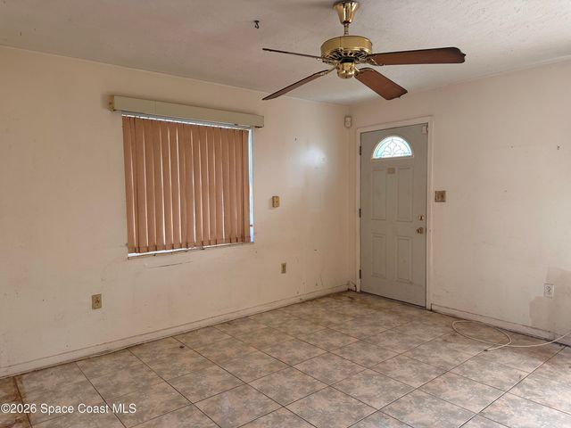 340 Schoolhouse Lane, Merritt Island, FL 32953