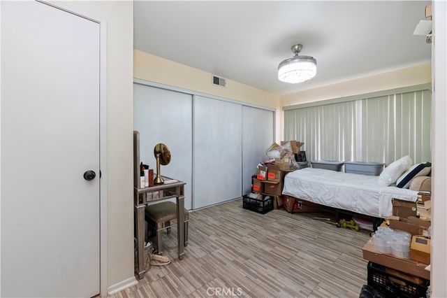 4652 Don Lorenzo B, Los Angeles, CA 90008