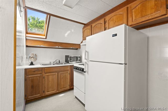 2200 Corydon Ridge Road, Corydon, IN 47112