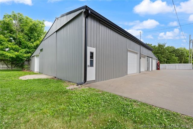 2200 Corydon Ridge Road, Corydon, IN 47112