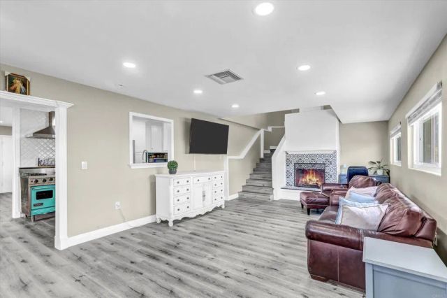 819 Iris Avenue, Imperial Beach, CA 91932