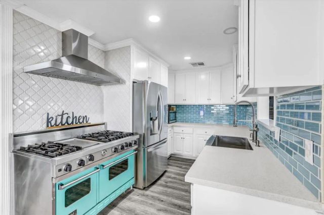 819 Iris Avenue, Imperial Beach, CA 91932