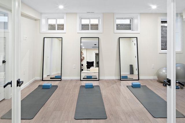 109 Wiswall Rd, Newton, MA 02459