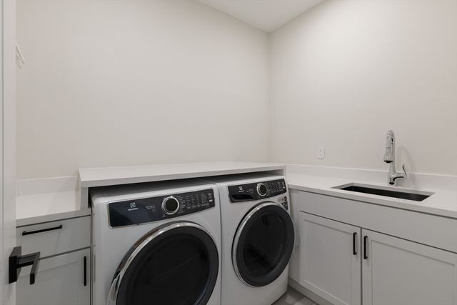 109 Wiswall Rd, Newton, MA 02459