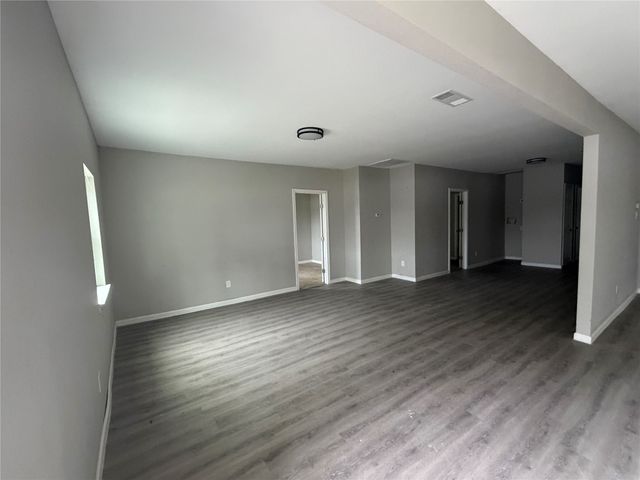 3411 Mclean Street, Fort Worth, TX 76103