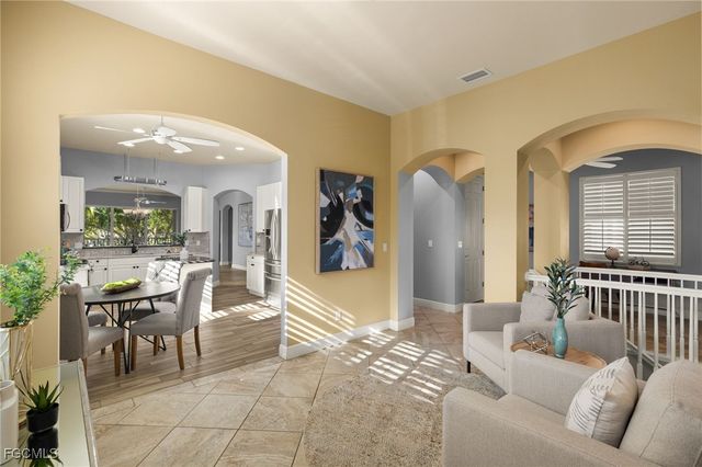 5920 Tarpon Gardens CIR 201, Cape Coral, FL 33914
