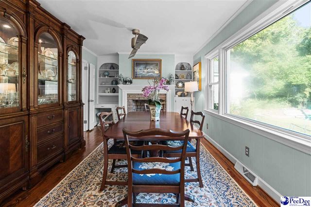 1800 W Carolina Ave, Hartsville, SC 29550