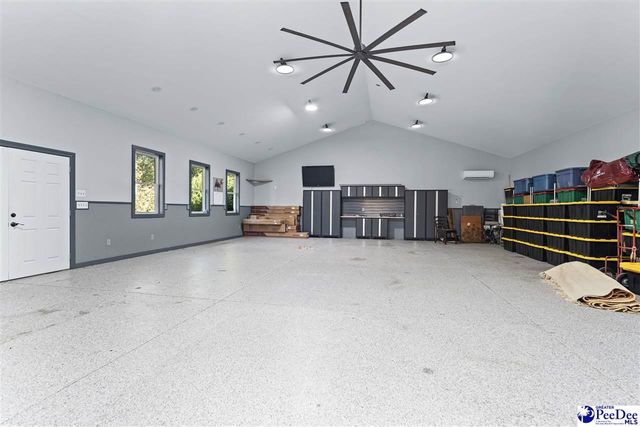 1800 W Carolina Ave, Hartsville, SC 29550