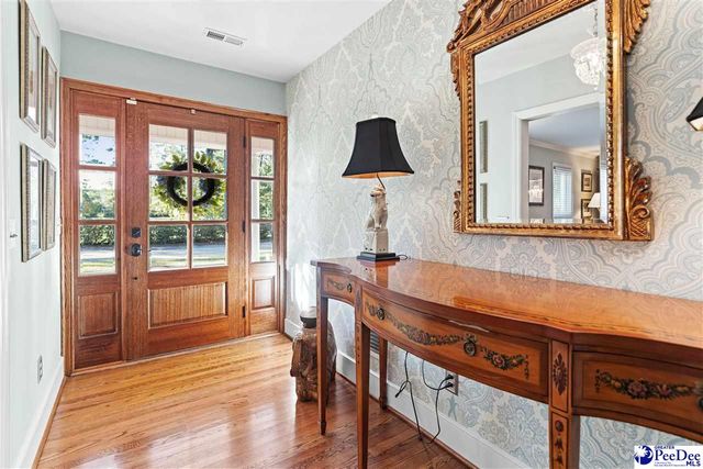 1800 W Carolina Ave, Hartsville, SC 29550