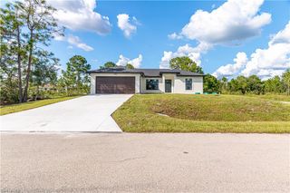 2708 42nd ST W, Lehigh Acres, FL 33971